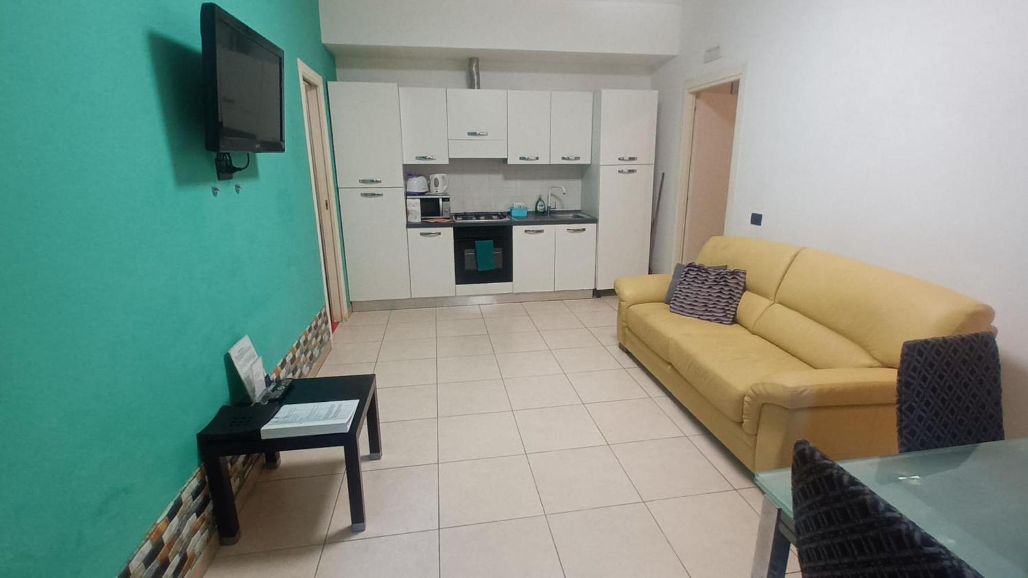 Olimpo Apartments St John In Lateran โรม ภายนอก รูปภาพ