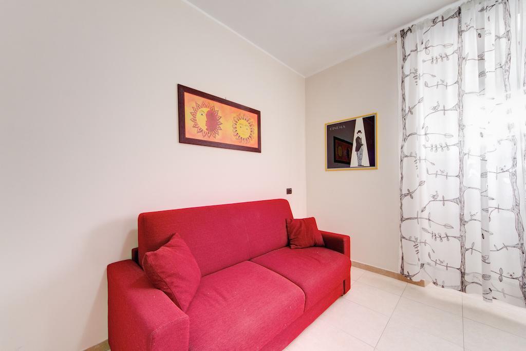 Olimpo Apartments St John In Lateran โรม ภายนอก รูปภาพ