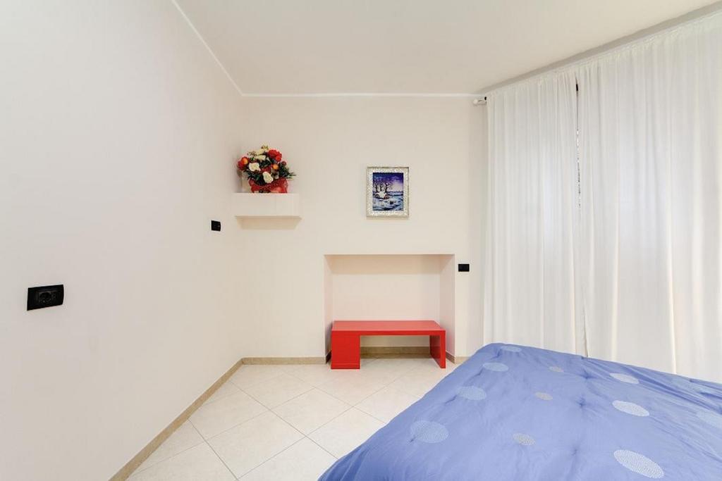 Olimpo Apartments St John In Lateran โรม ภายนอก รูปภาพ